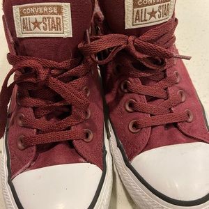 Converse Maroon Low top Sneakers.
